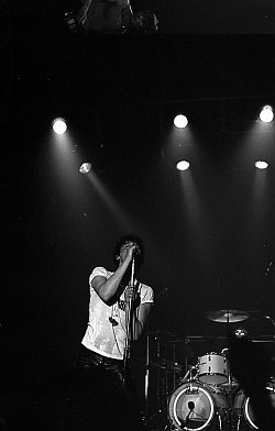 Barry Hay show photo by Roel Vinkes September 23, 1978 Zwolle - IJsselhal